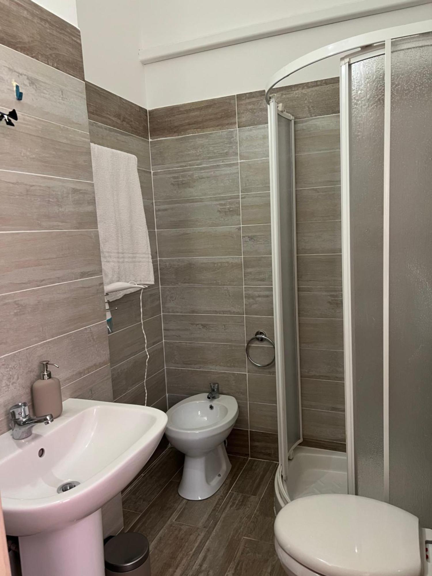 B&B Via Dei Mille Castelsardo Exterior photo